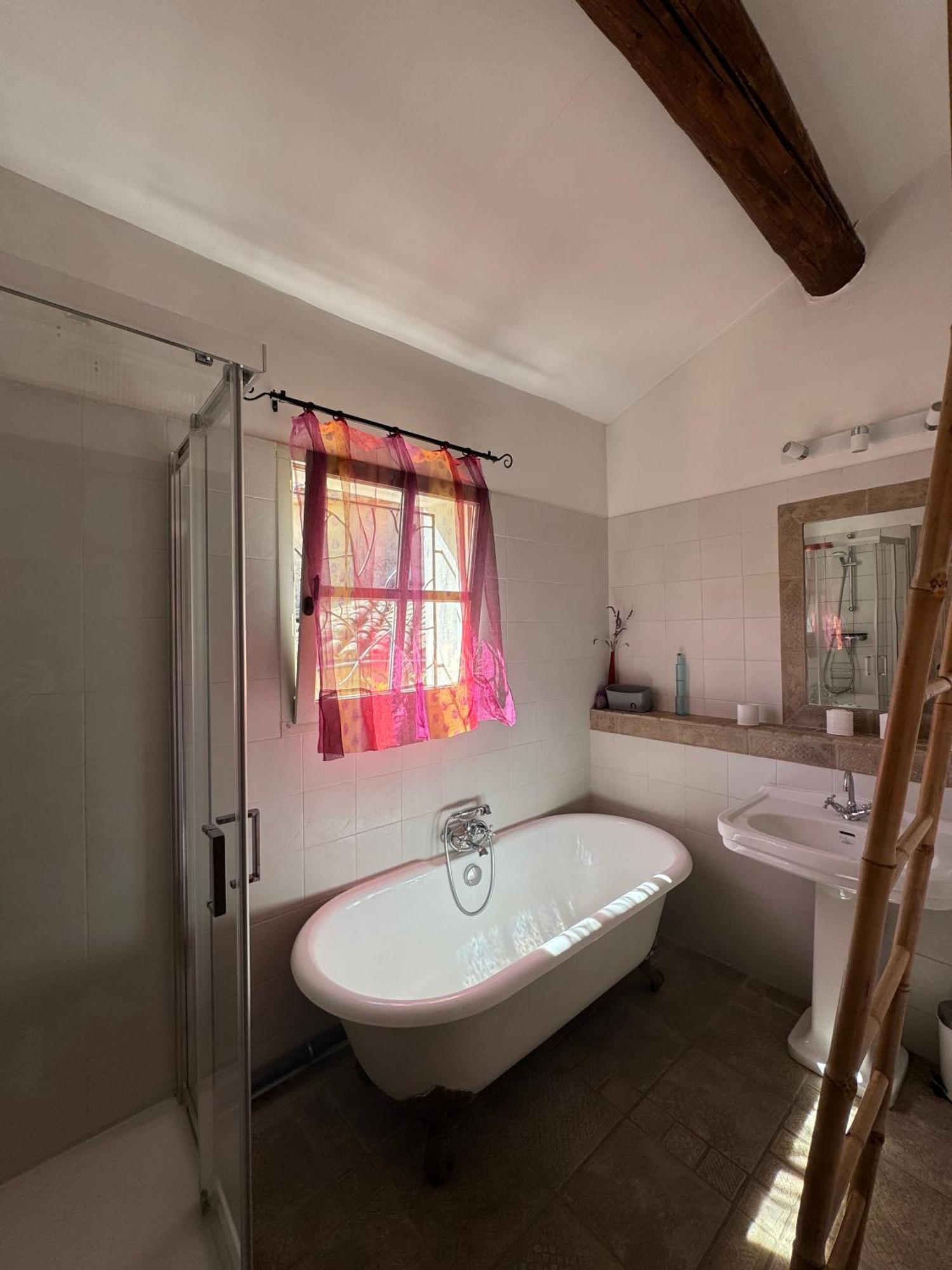 La Boissetane, Maison Provencale Avec Piscine Et Jardin, Au Pied Du Luberon Saint-Martin-de-Castillon Екстериор снимка